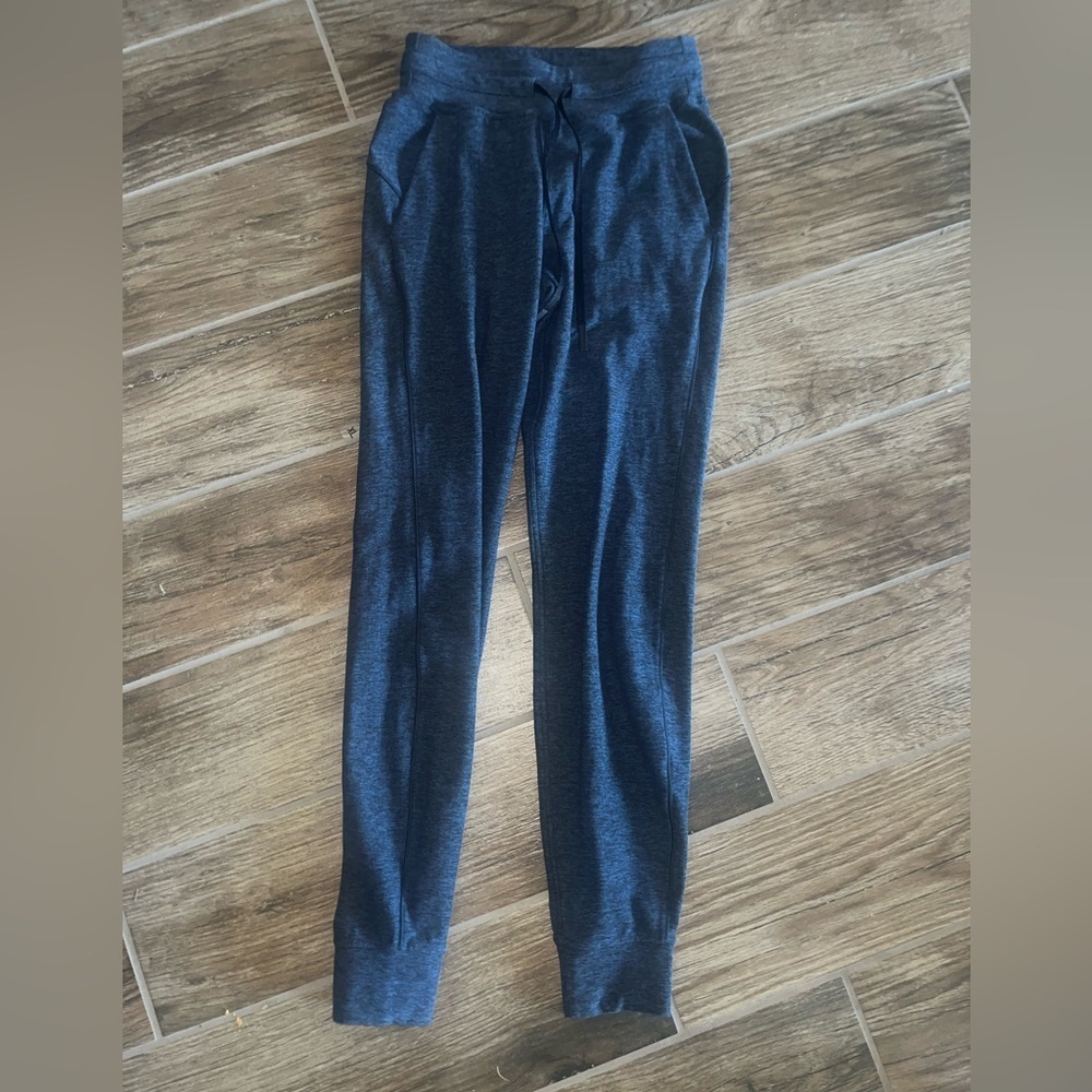 Lululemon Ready to Rulu blue jogger pants